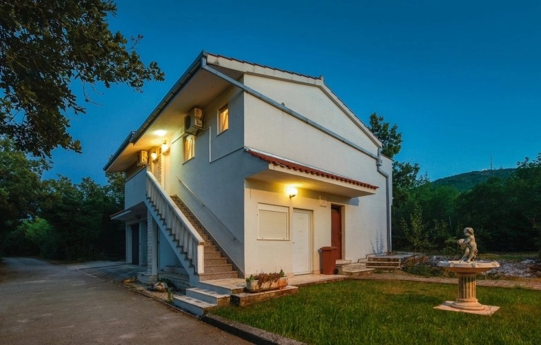 Villa Paradise (Prgomet)