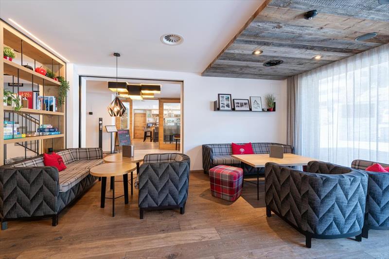 Hotel Grischuna (Sankt Anton Am Arlberg)