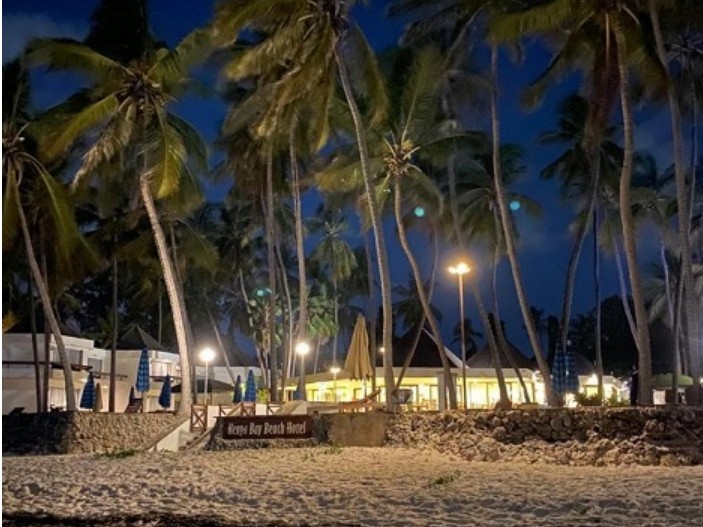 Kenya Bay