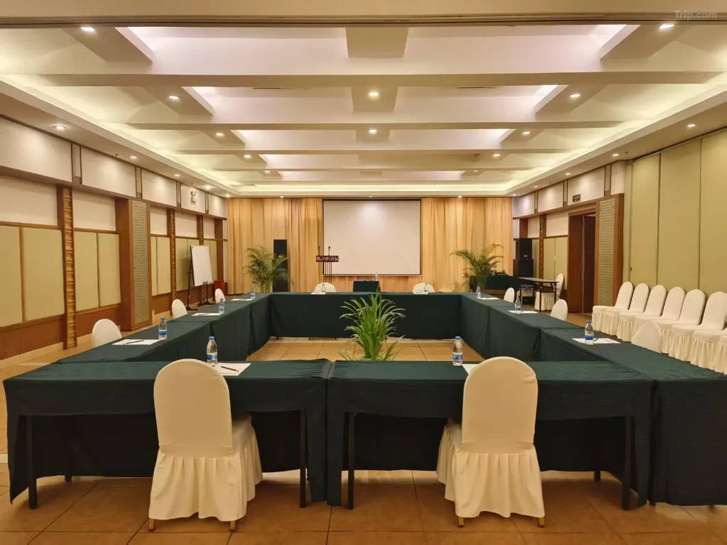 Tianze Beach Resort
