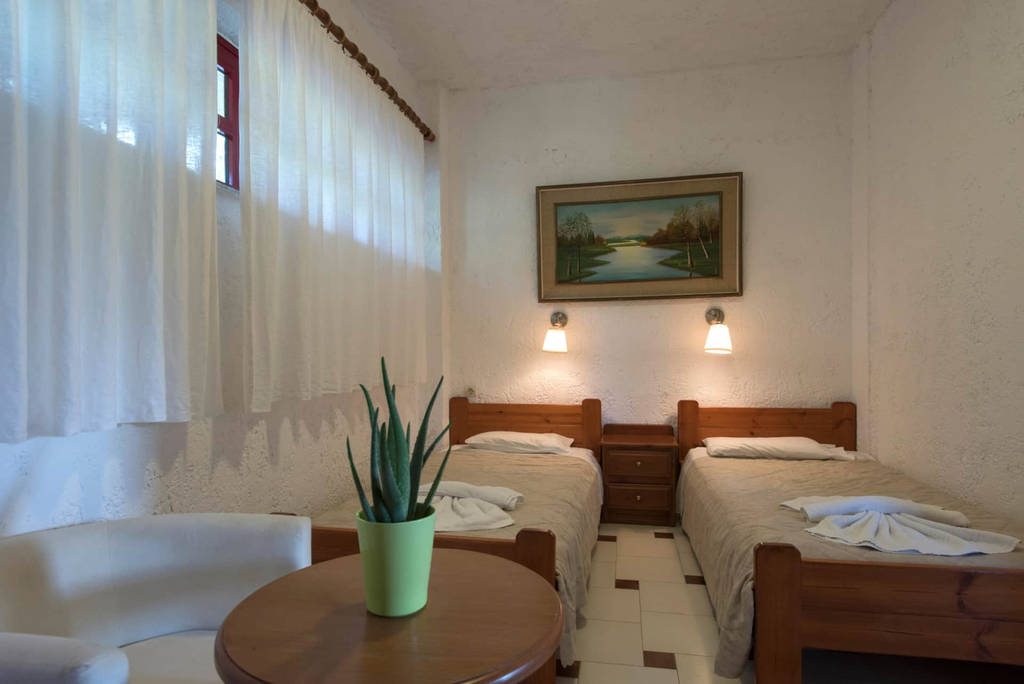 Proimos Apartments