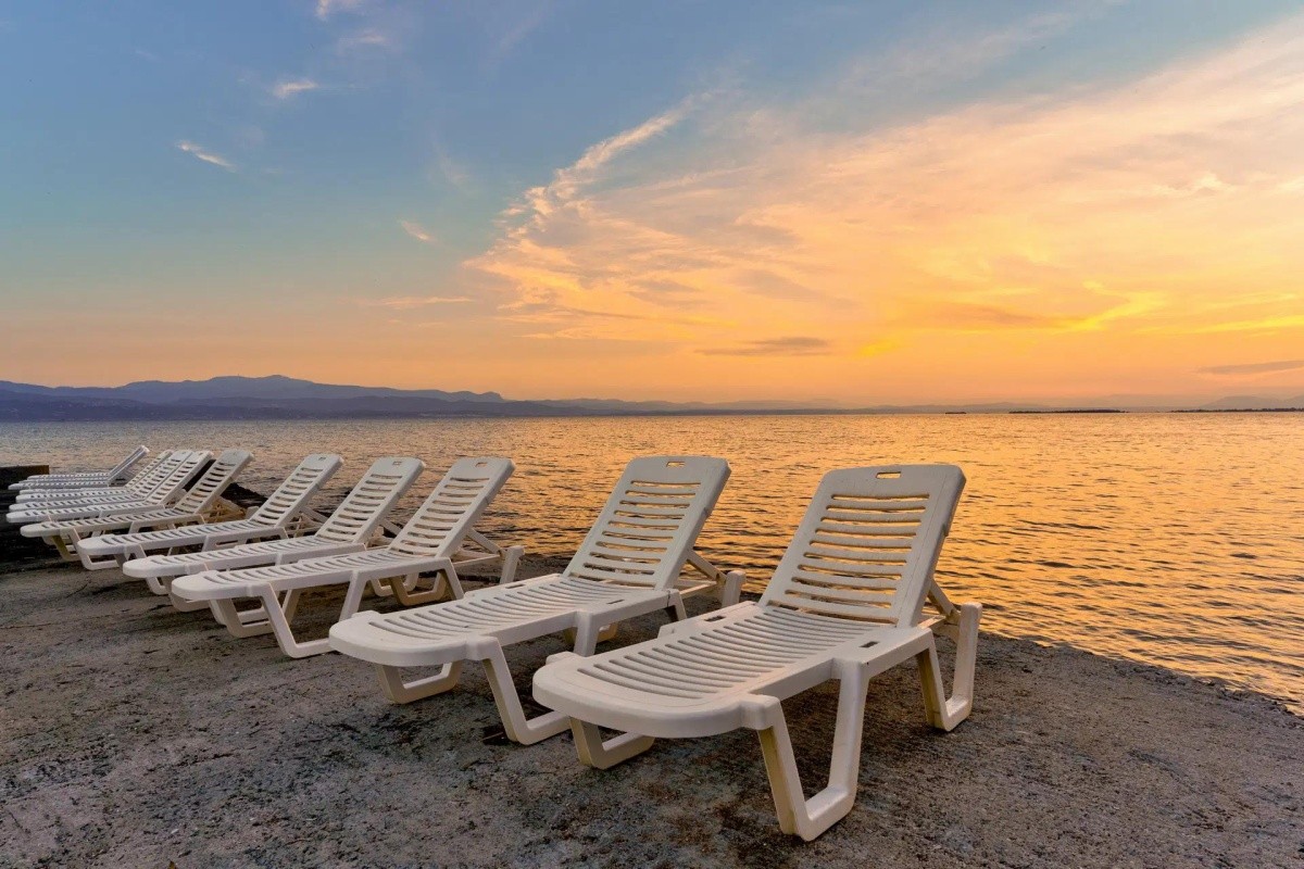 Stefania Beach (Amarynthos)