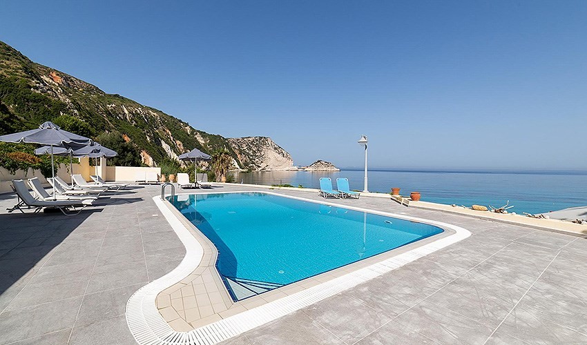 Petani Beach Suites