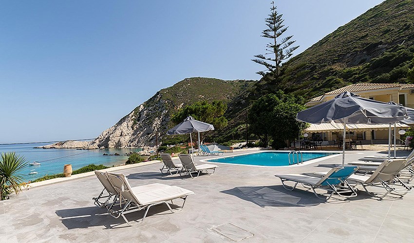 Petani Beach Suites