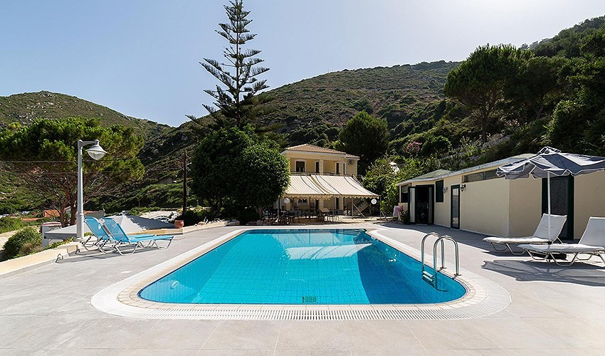 Petani Beach Suites