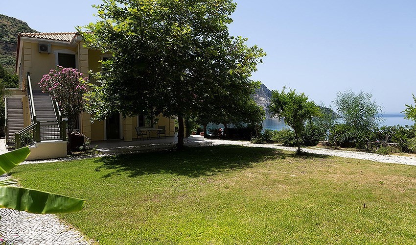 Petani Beach Suites