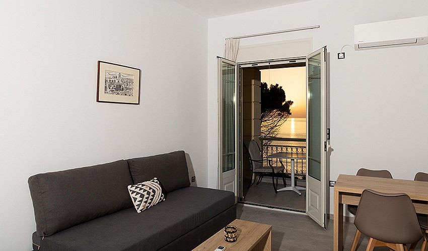 Petani Beach Suites