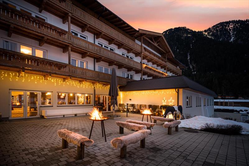 Rilano Resort Steinplatte