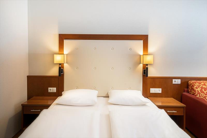 Rilano Resort Steinplatte
