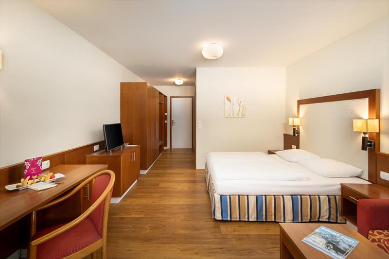 Rilano Resort Steinplatte
