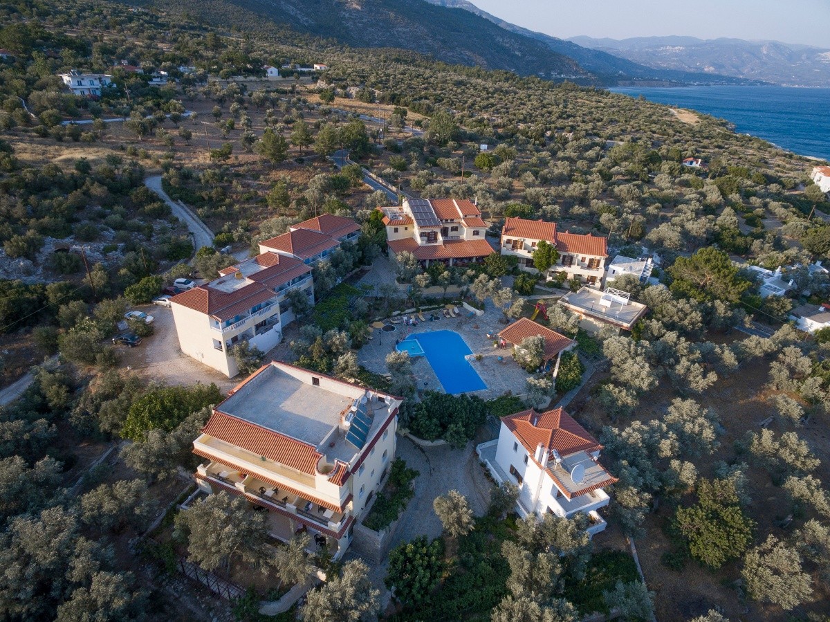 Limnionas Bay
