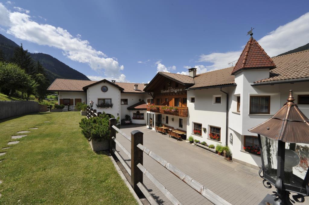 Hotel Digon