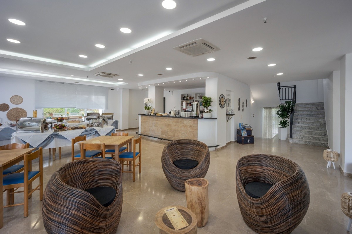 Naiades Hotel By Estia