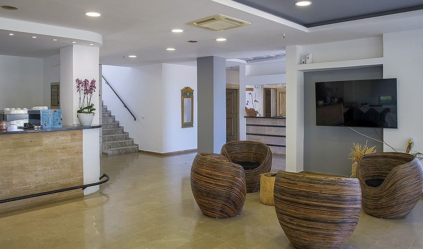 Naiades Hotel By Estia