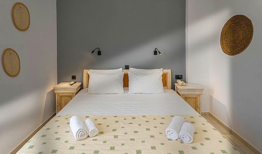 Naiades Hotel By Estia