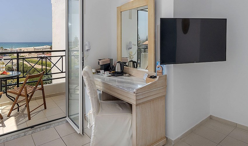 Naiades Hotel By Estia