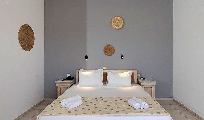 Naiades Hotel By Estia