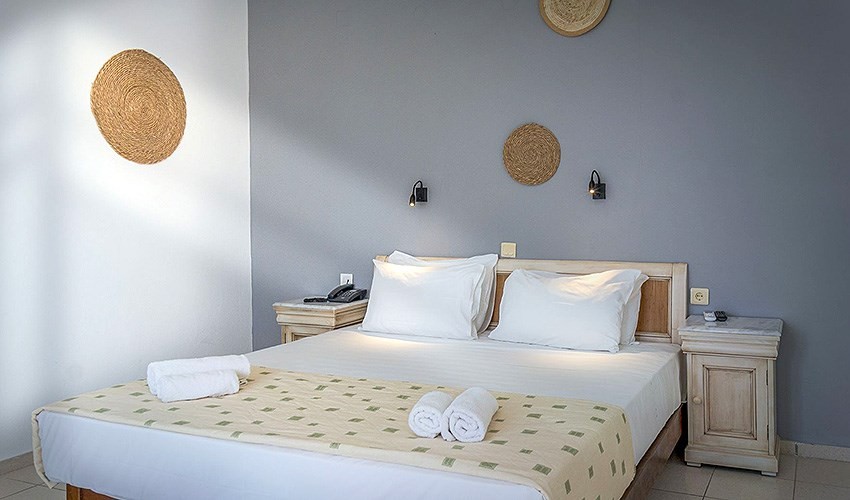 Naiades Hotel By Estia