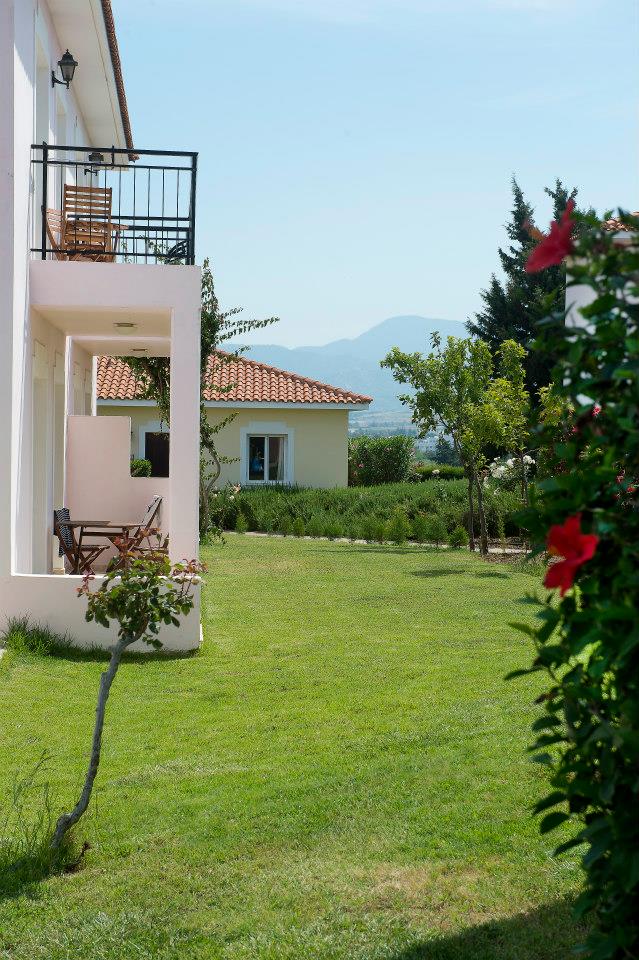 Akamanthea Holiday Village