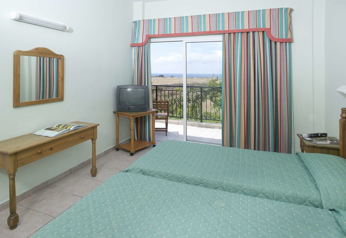 Akamanthea Holiday Village