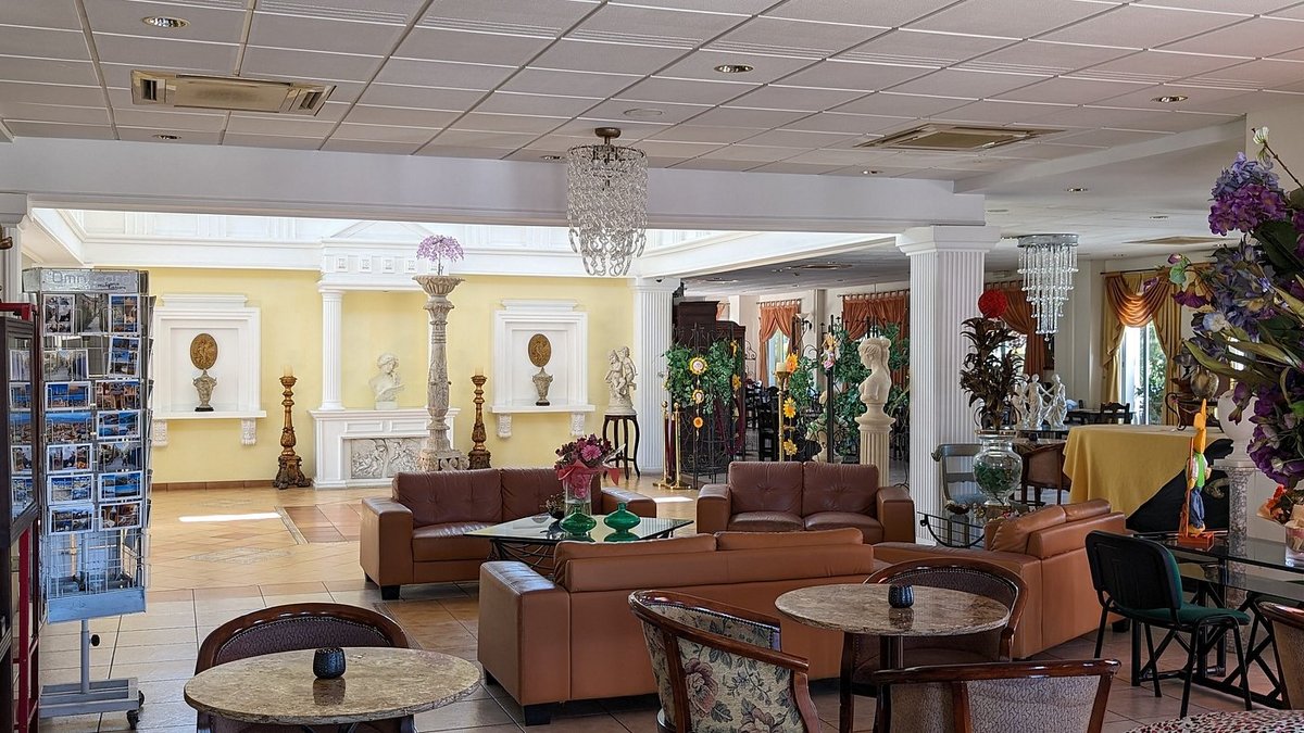 Akamanthea Holiday Village