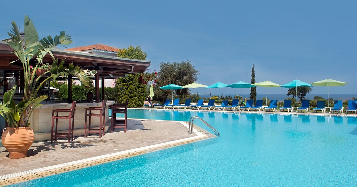 Akamanthea Holiday Village