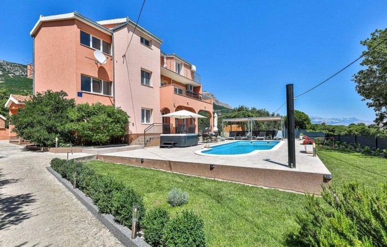 Villa Leona