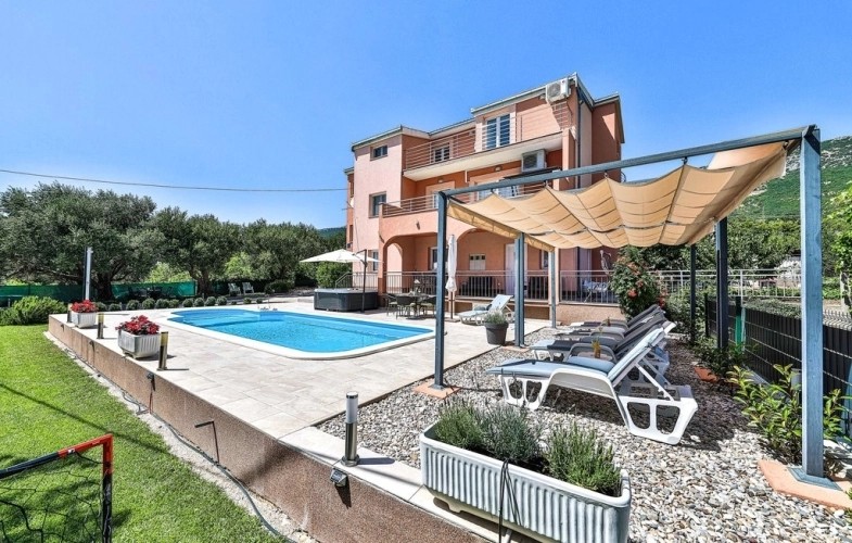 Villa Leona