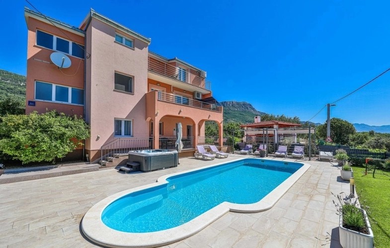Villa Leona