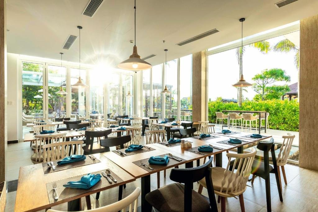 Robinson Nam Hoi An