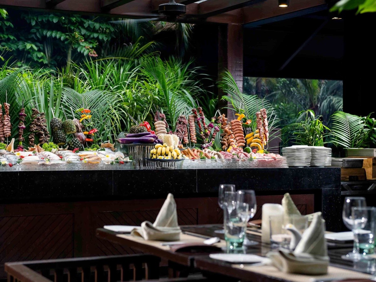 Pullman Oceanview Resort & Spa (Sanya Bay)