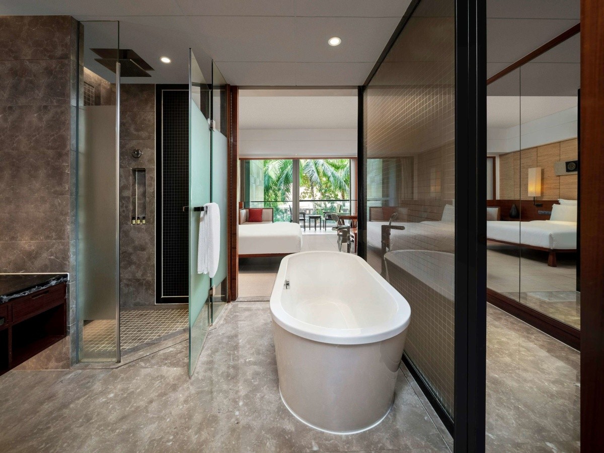 Pullman Oceanview Resort & Spa (Sanya Bay)