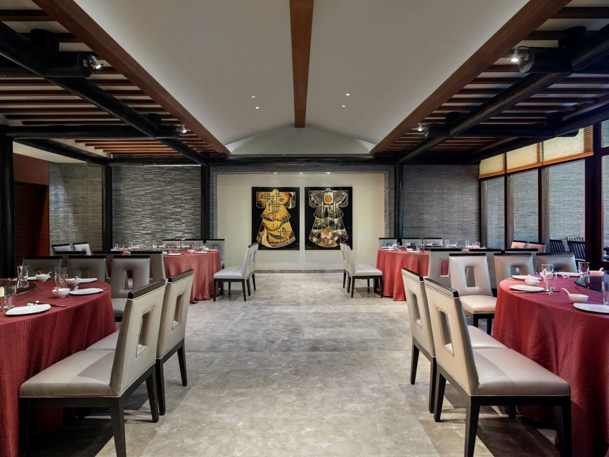 Pullman Oceanview Resort & Spa (Sanya Bay)