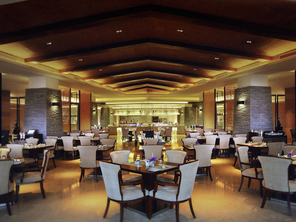Pullman Oceanview Resort & Spa (Sanya Bay)