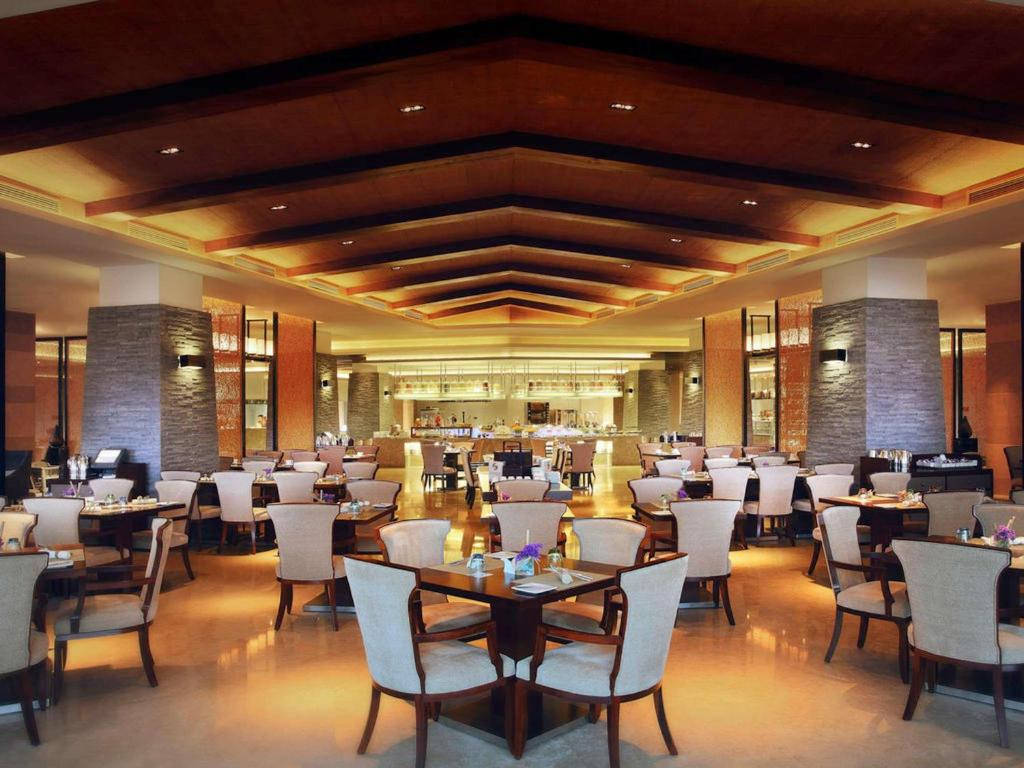 Pullman Oceanview Resort & Spa (Sanya Bay)