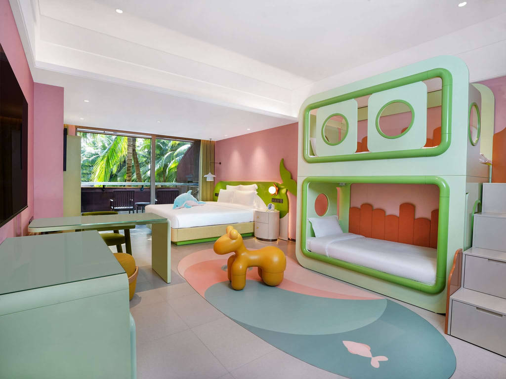 Pullman Oceanview Resort & Spa (Sanya Bay)