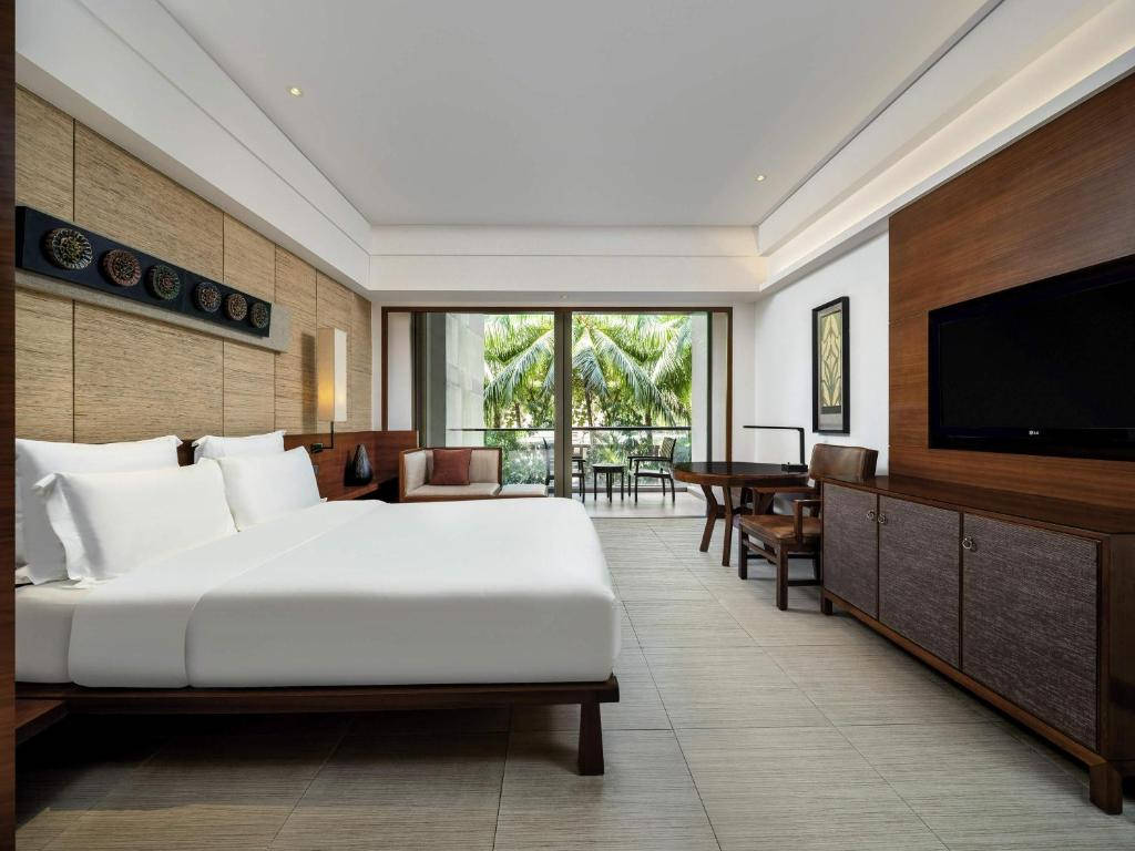 Pullman Oceanview Resort & Spa (Sanya Bay)