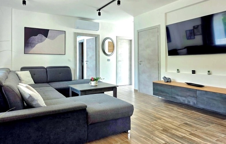 Villa Lux
