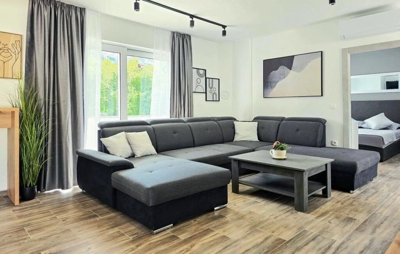 Villa Lux