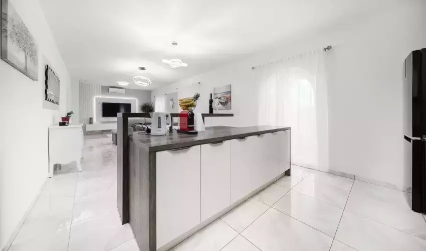 Villa Rosalia (Kaštel Stari)