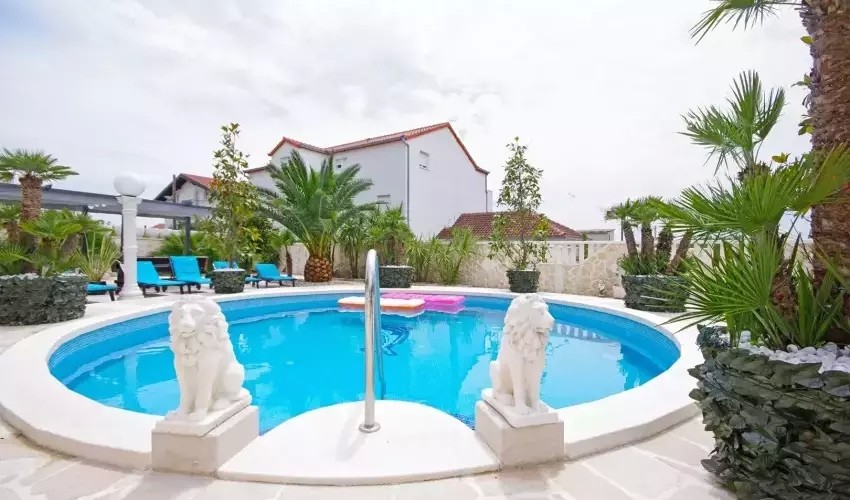 Villa Rosalia (Kaštel Stari)
