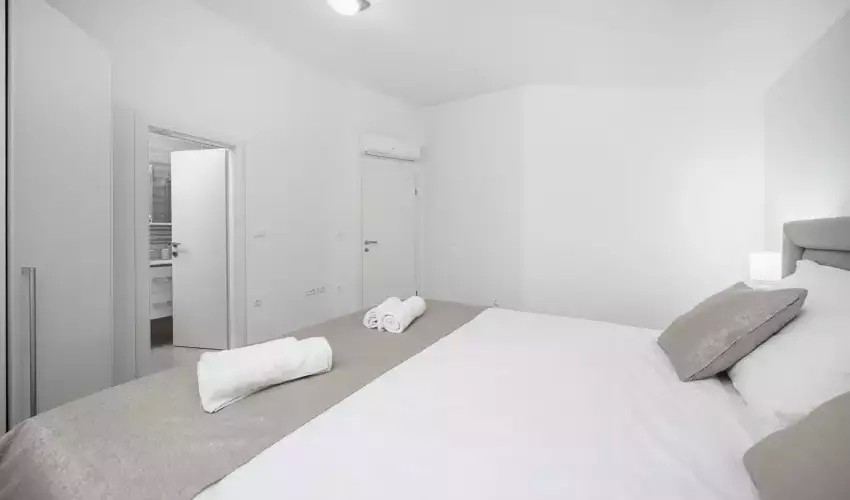 Villa Rosalia (Kaštel Stari)