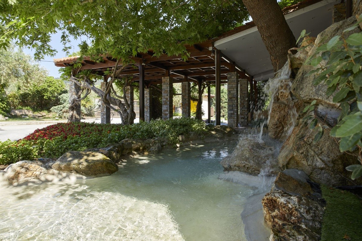 Anthemus Sea Beach Hotel & Spa