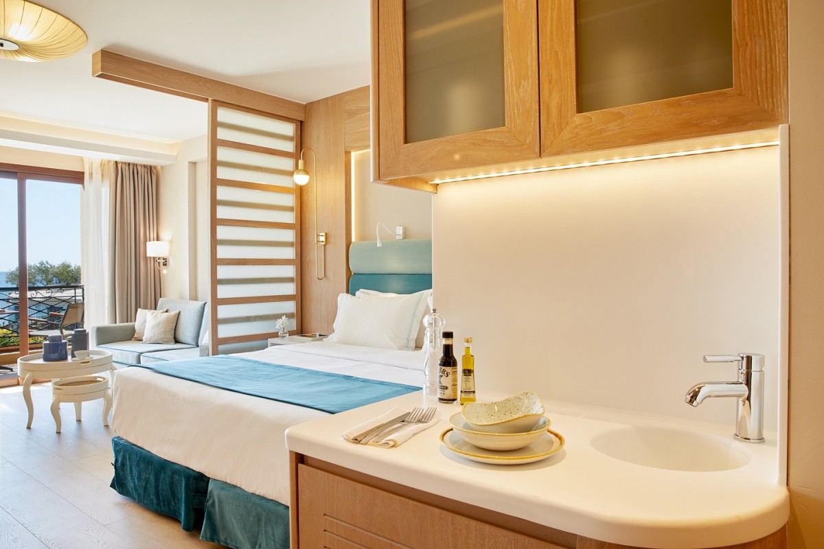 Anthemus Sea Beach Hotel & Spa