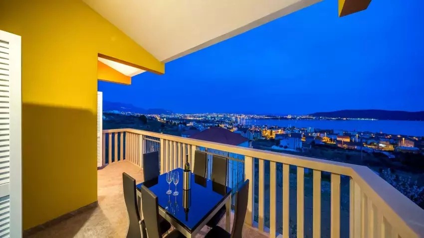 Villa Luma (Kaštel Sućurac)