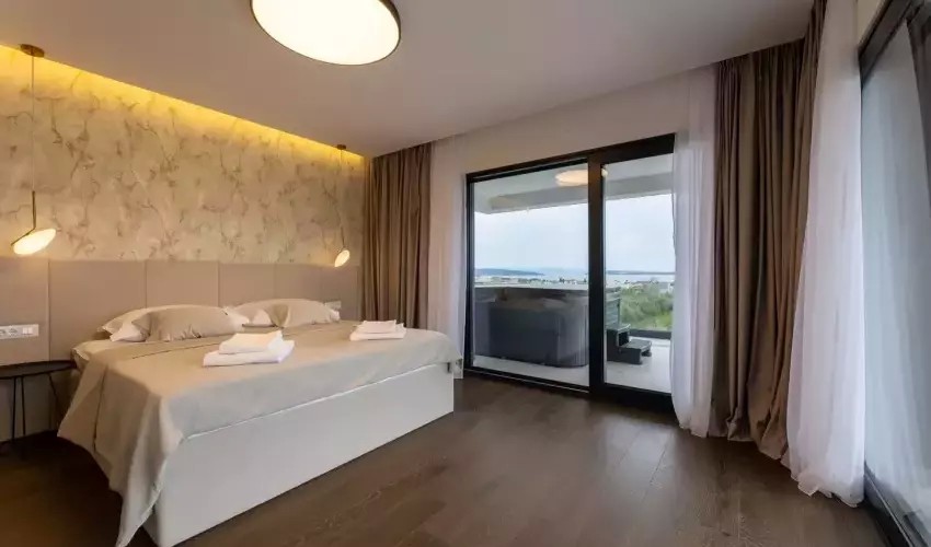 Villa Miamore (Kaštel Stari)
