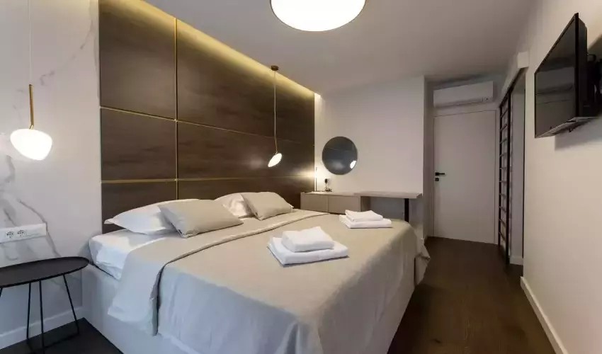 Villa Miamore (Kaštel Stari)