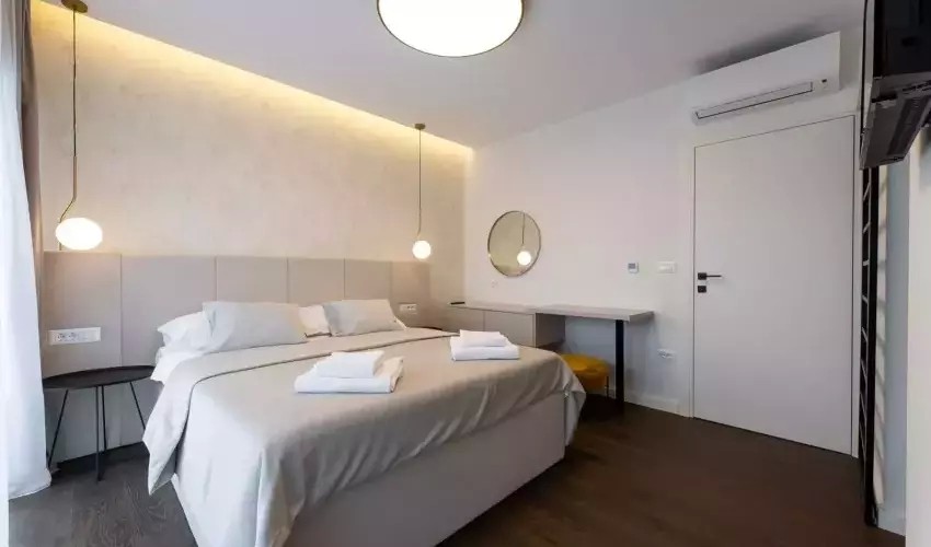 Villa Miamore (Kaštel Stari)