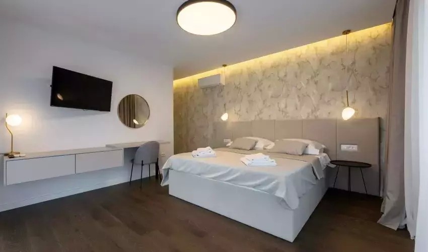 Villa Miamore (Kaštel Stari)