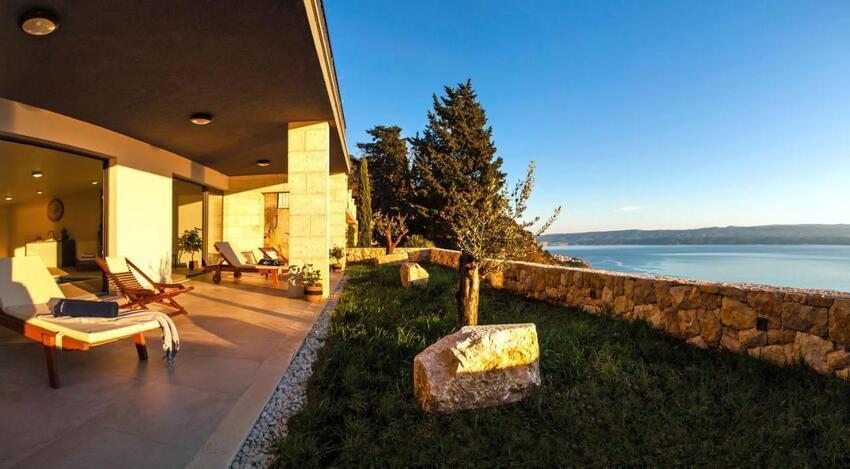 Villa The View